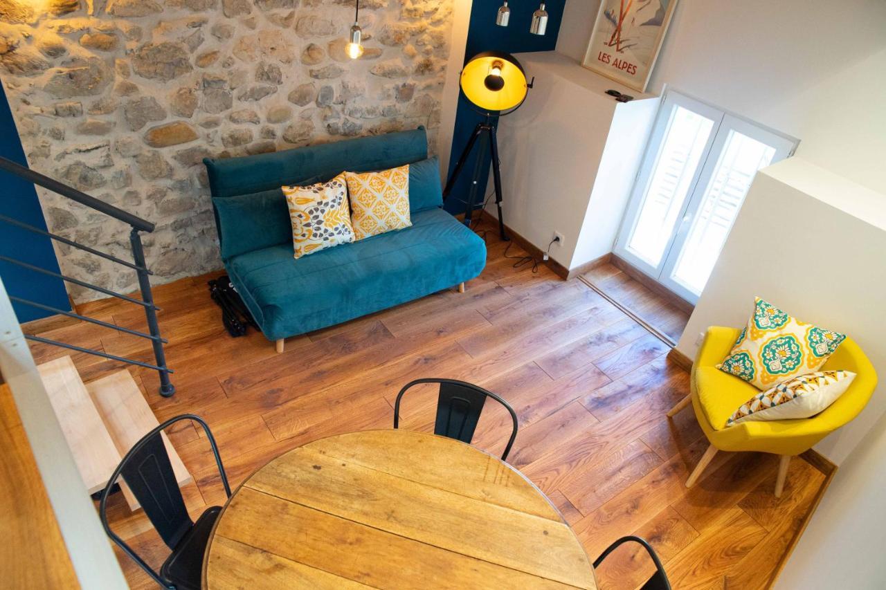 Appartement Atypique Au Coeur Des Alpes Barraux Exterior foto